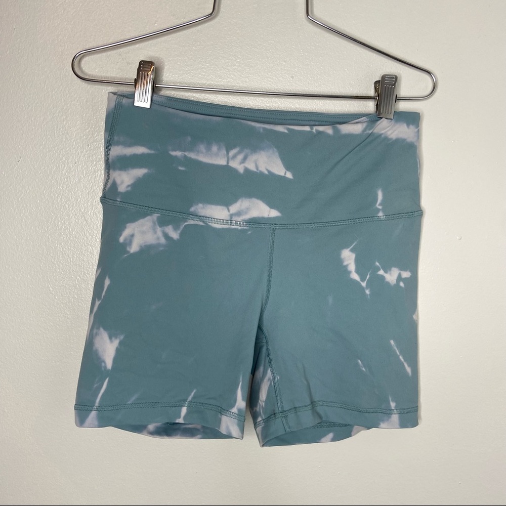 90 Degree by Reflex Shorts Tie Dye Size Medium